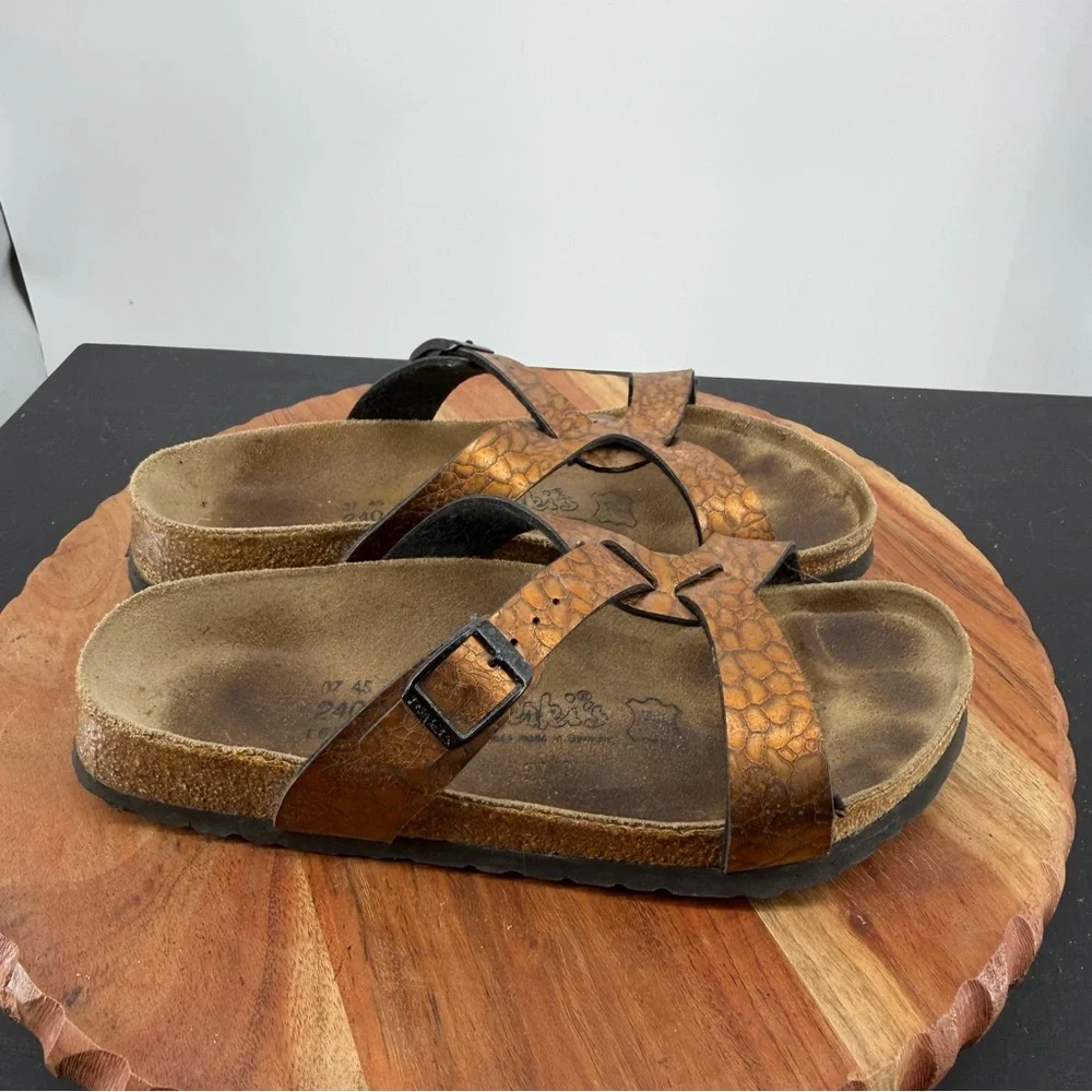Birki’s by Birkenstock orange Bronze metallic snake cork leather sandals 37 US 6
